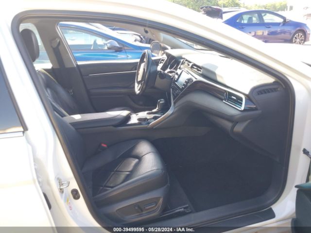 4T1B11HK5JU085666 Toyota CAMRY XLE