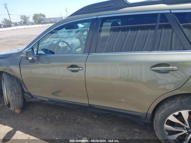 Subaru Outback 2.5i Limited 2015 4S4BSALC7F3310759 Image 14