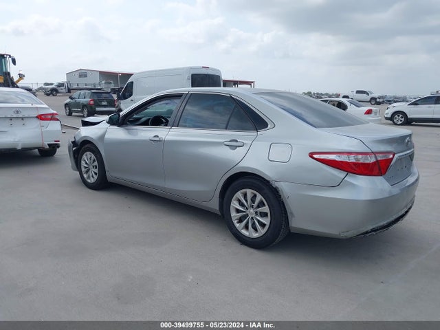 Toyota CAMRY LE 2015 4T4BF1FK5FR507856 Image 3