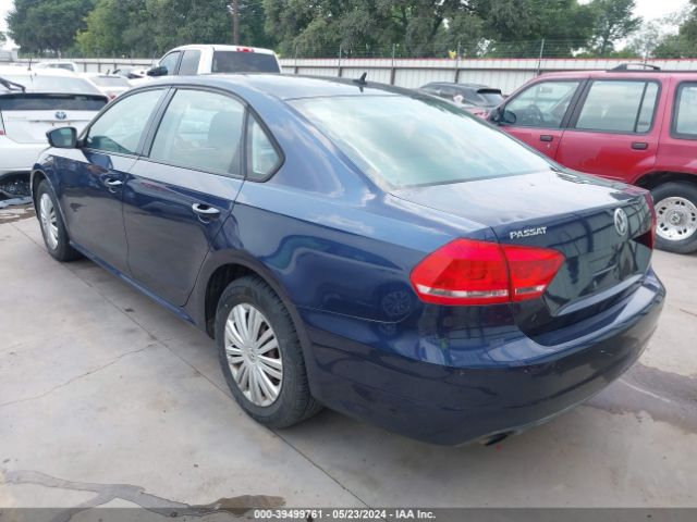 1VWAT7A32EC038099 Volkswagen Passat 1.8t S