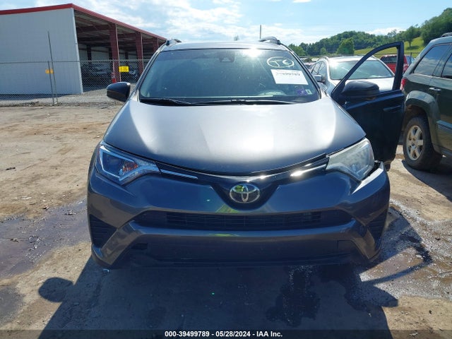 Toyota RAV4 LE 2017 JTMBFREV1HJ132058 Image 12