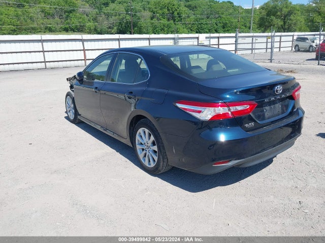 Toyota CAMRY LE 2018 JTNB11HK0J3045582 Image 3