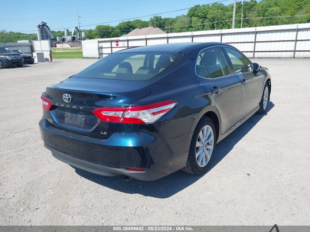 Toyota CAMRY LE 2018 JTNB11HK0J3045582 Image 4