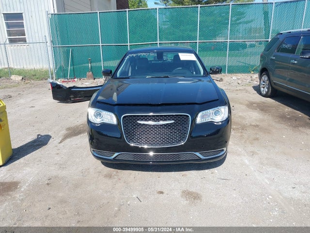 Chrysler 300 Limited 2017 2C3CCAAG6HH663879 Image 13