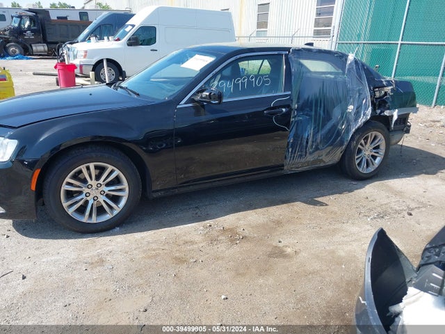 Chrysler 300 Limited 2017 2C3CCAAG6HH663879 Image 15