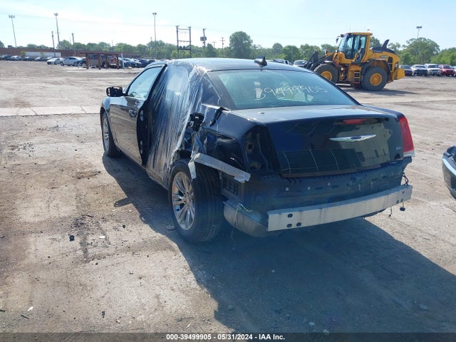 Chrysler 300 Limited 2017 2C3CCAAG6HH663879 Image 3