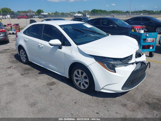 Toyota COROLLA LE 2022 5YFEPMAE9NP301415 main image