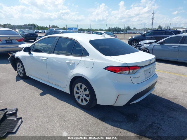 Toyota COROLLA LE 2022 5YFEPMAE9NP301415 Image 3