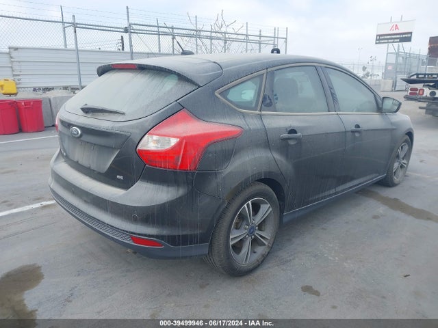 Ford FOCUS SE 2014 1FADP3K21EL321456 Image 4
