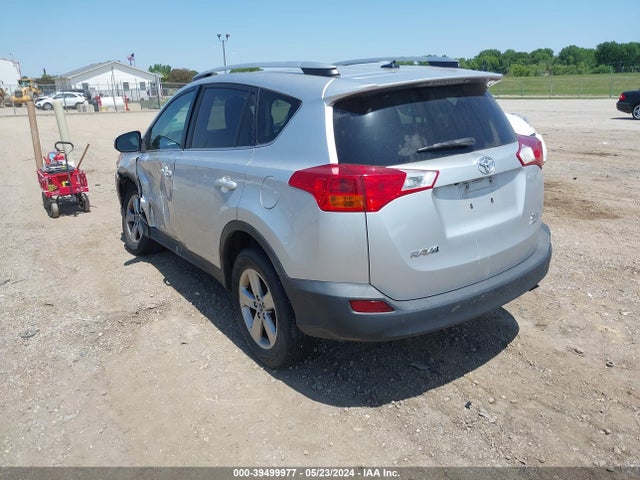 Toyota Rav4 Xle 2015 2T3RFREV0FW373431 Image 3