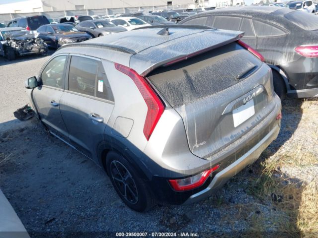 KNDCT3LE9R5131943 KIA NIRO SX