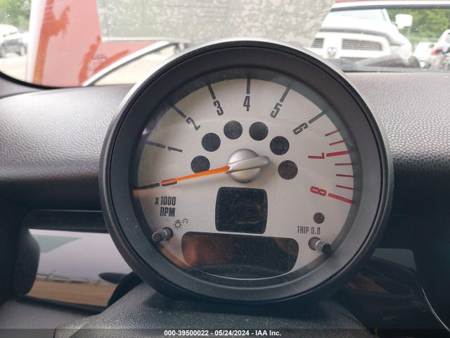 2012 MINI COOPER CLUBMAN WMWZF3C52CT488804 Photo 6