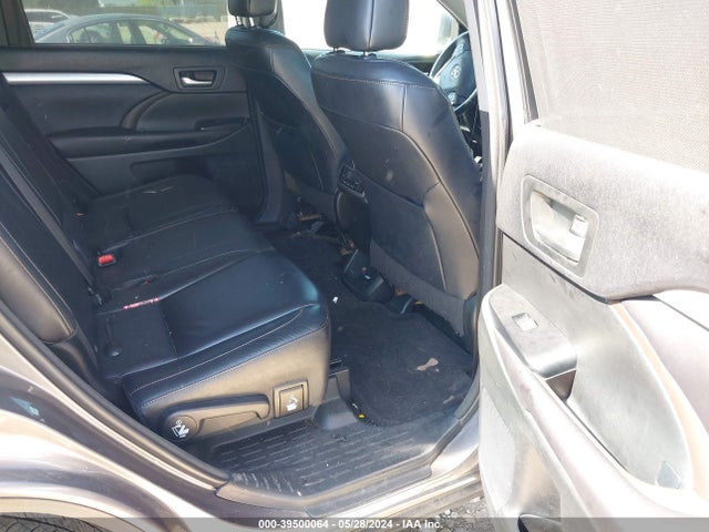 Toyota Highlander Xle V6 2016 5TDJKRFH6GS319197 Image 8