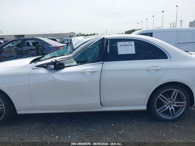 WDDZF4JB1JA407033 Mercedes-Benz E 300