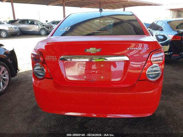 Chevrolet Sonic Lt Auto 2015 1G1JC5SH0F4124467 Image 16