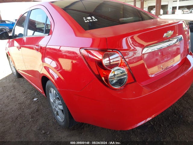 Chevrolet Sonic Lt Auto 2015 1G1JC5SH0F4124467 Image 3