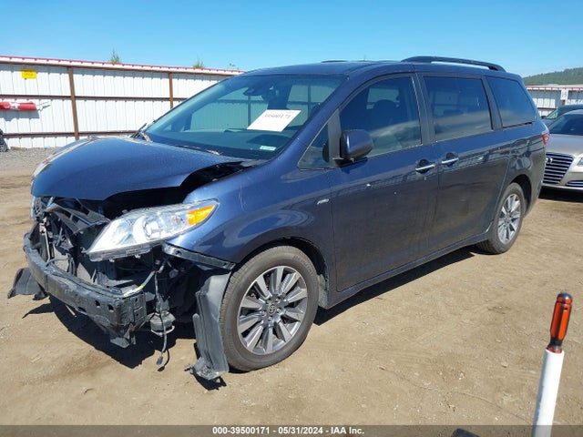Toyota SIENNA XLE 2020 5TDDZ3DC8LS244865 Image 2