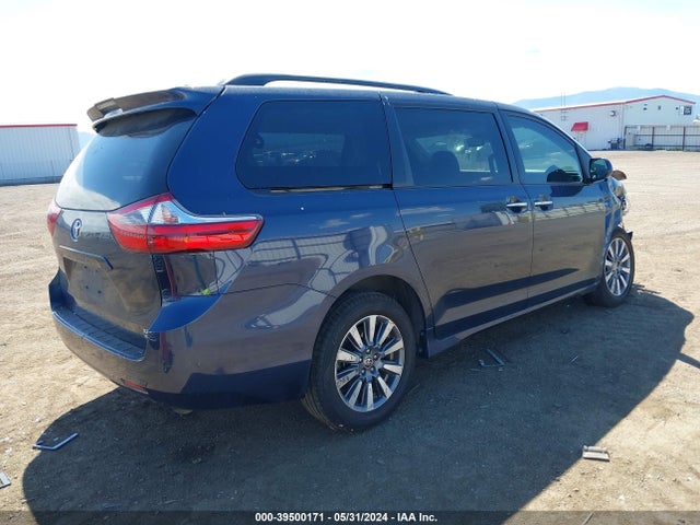 Toyota SIENNA XLE 2020 5TDDZ3DC8LS244865 Image 4