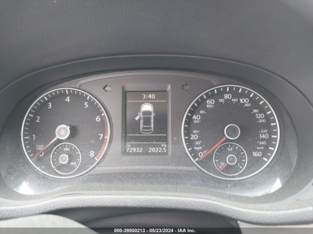 1VWBT7A33FC053717 Volkswagen Passat 1.8t Se
