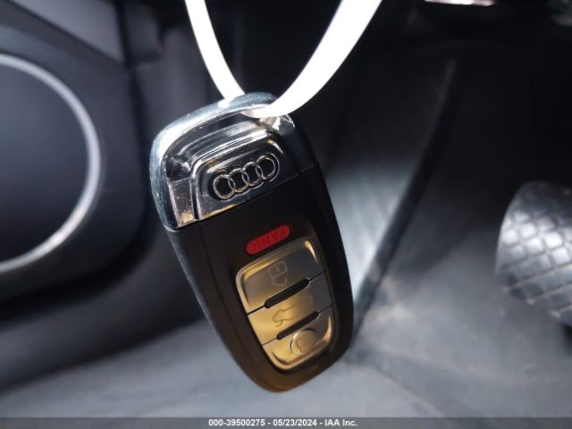 WA1M2AFP8HA034564 Audi Q5 2.0t Premium