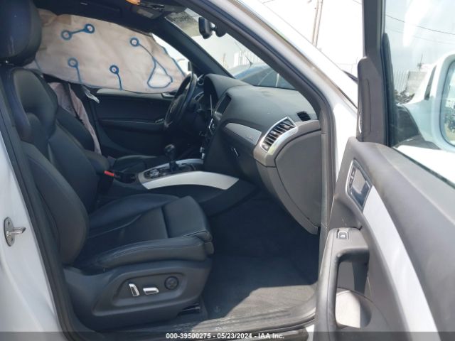 WA1M2AFP8HA034564 Audi Q5 2.0t Premium