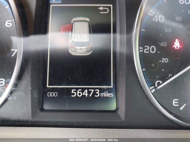 Toyota RAV4 LE 2018 JTMZFREV7JJ753096 Image 7