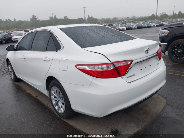 Toyota CAMRY LE 2015 4T1BF1FK9FU115277 Image 3