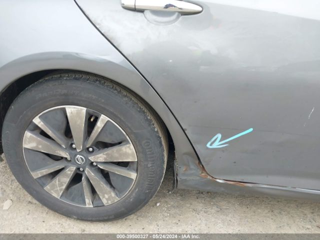 2019 NISSAN ALTIMA 1N4BL4EVXKC240806 Photo 5