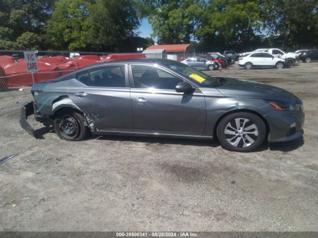 1N4BL4BV4NN334743 Nissan Altima S Fwd