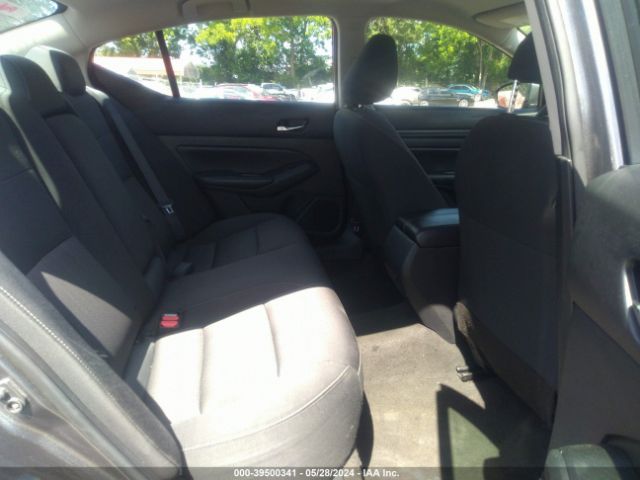 1N4BL4BV4NN334743 Nissan Altima S Fwd
