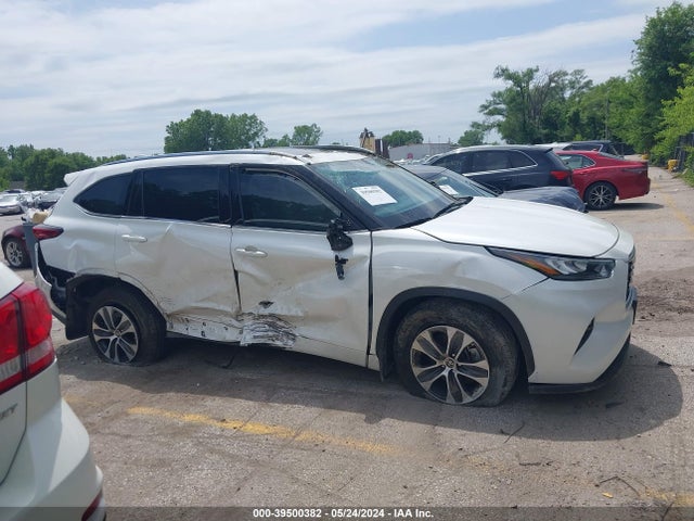 Toyota Highlander Xle 2020 5TDHZRBH3LS053101 Image 13