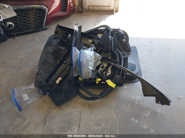 Chevrolet MALIBU LT 2018 1G1ZD5STXJF161558 Image 19