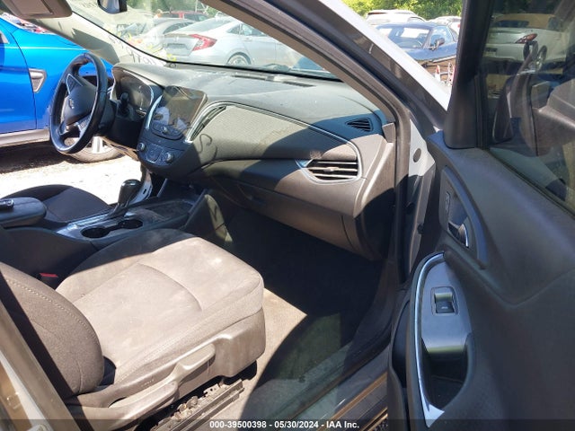 Chevrolet MALIBU LT 2018 1G1ZD5STXJF161558 Image 5