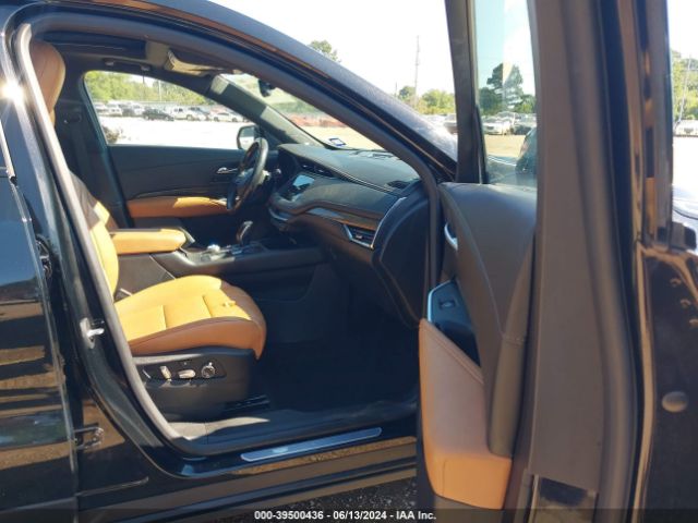 1GYFZER47KF121623 Cadillac XT4 SPORT
