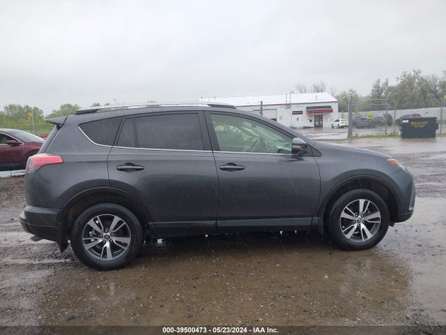 Toyota Rav4 Xle 2018 JTMRFREV2JJ254299 Image 13