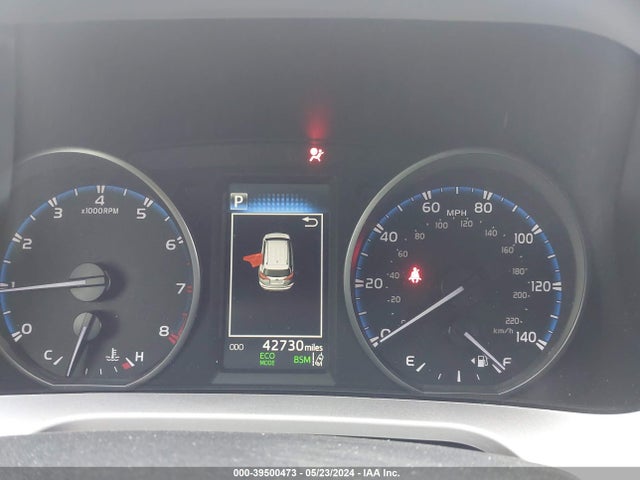 Toyota Rav4 Xle 2018 JTMRFREV2JJ254299 Image 7
