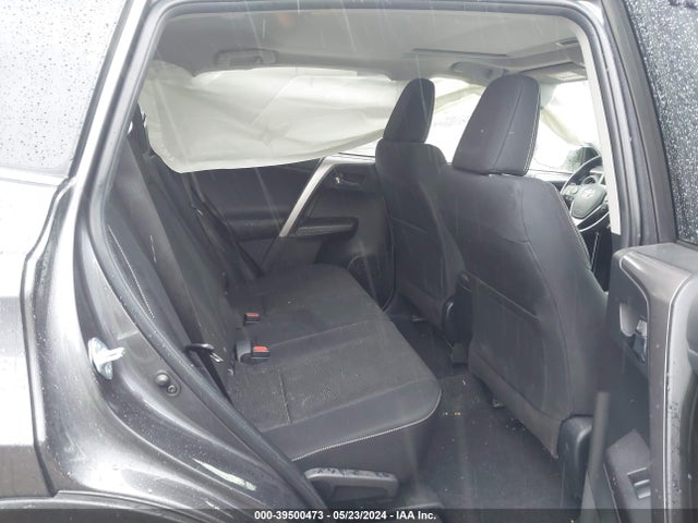 Toyota Rav4 Xle 2018 JTMRFREV2JJ254299 Image 8