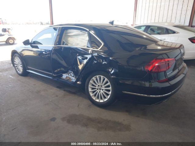 1VWBT7A37HC079529 Volkswagen Passat 1.8t Se