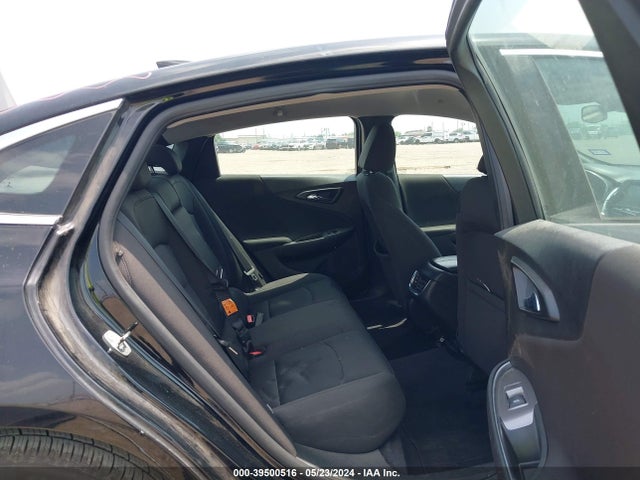 Chevrolet MALIBU LT 2018 1G1ZD5ST8JF200972 Image 8