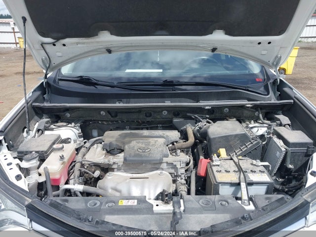 Toyota Rav4 Xle 2018 JTMRFREV8JJ746710 Image 10