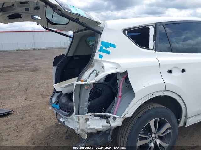 Toyota Rav4 Xle 2018 JTMRFREV8JJ746710 Image 19