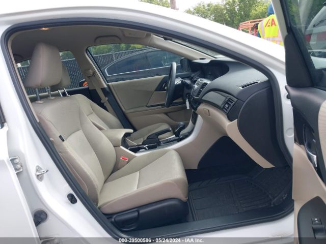 1HGCR2F38HA130311 Honda ACCORD LX