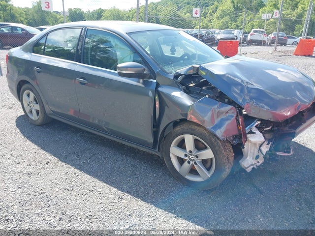 2014 3VW3L7AJ5EM444447 main image