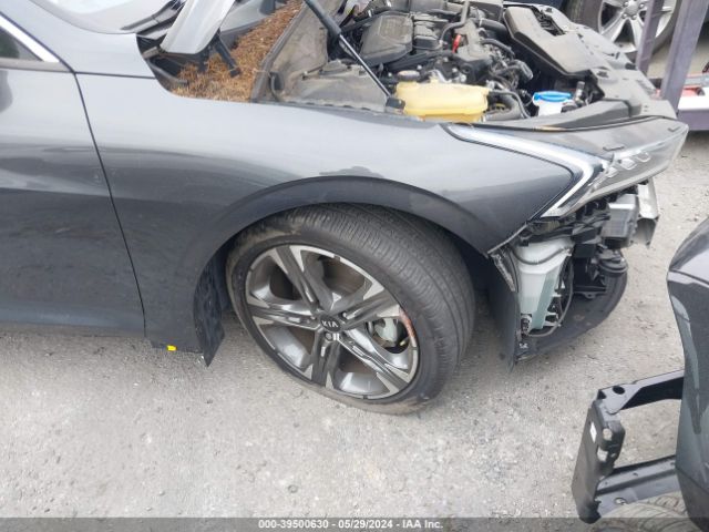 5XXG34J28MG067768 KIA K5 EX