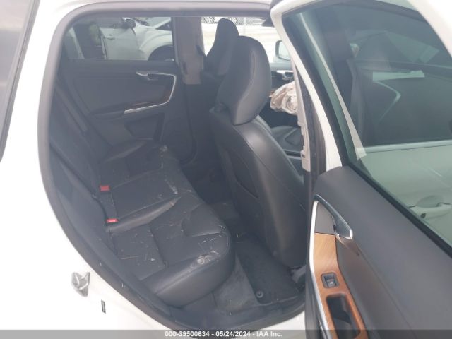 YV449MRU8H2038755 Volvo Xc60 T6 Inscription
