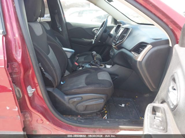 1C4PJLAB3GW342434 Jeep Cherokee Sport