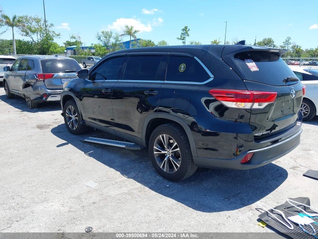 Toyota Highlander Le Plus 2019 5TDZZRFH2KS347019 Image 3