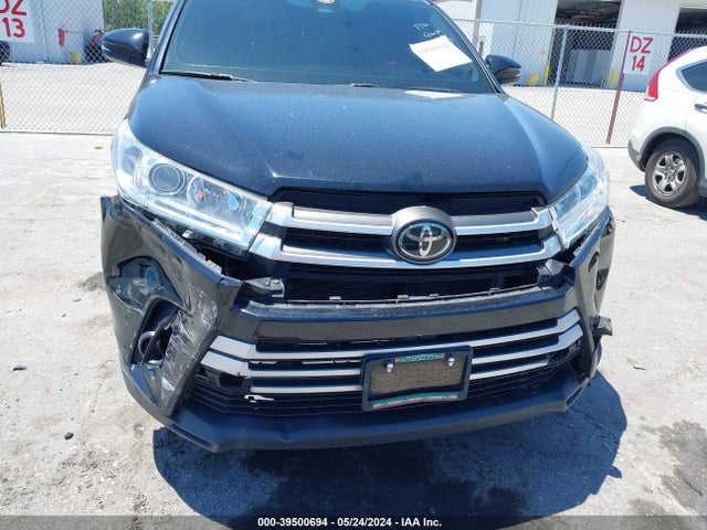 Toyota Highlander Le Plus 2019 5TDZZRFH2KS347019 Image 6