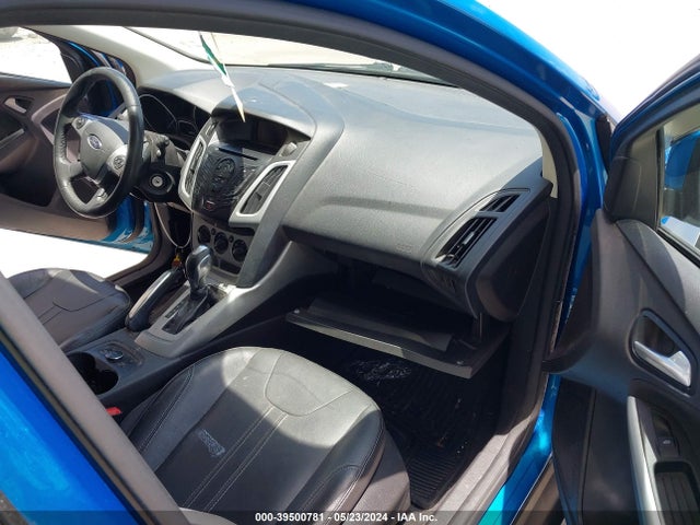 Ford FOCUS SE 2014 1FADP3K25EL174543 Image 5