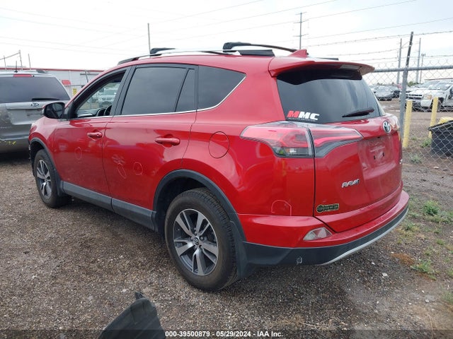 Toyota Rav4 Xle 2016 JTMWFREV6GJ095041 Image 3